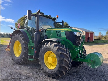 Traktor JOHN DEERE 6215R