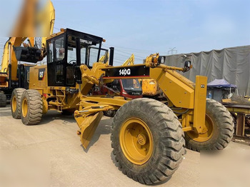 Grejdr CATERPILLAR 140G