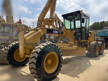Grejdr CATERPILLAR 140G