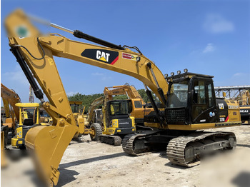 Pásové rýpadlo CATERPILLAR 320D