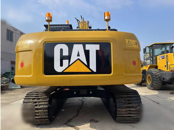 Pásové rýpadlo CATERPILLAR 320D: obrázek 2