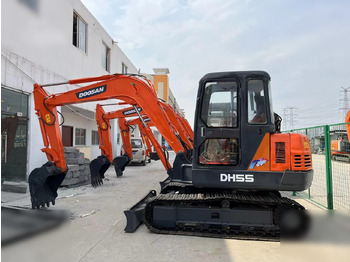 Mini rýpadlo DOOSAN DH55