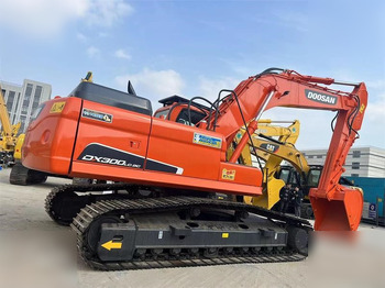 Pásové rýpadlo DOOSAN DX300LC-9C