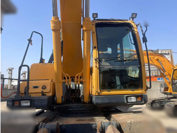 Kolesové rýpadlo HYUNDAI ROBEX 210W-9: obrázek 5
