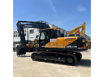 Pásové rýpadlo HYUNDAI