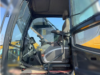 Pásové rýpadlo HYUNDAI ROBEX 330 LC-9S: obrázek 4