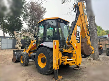 Rýpadlo-nakladač JCB 3CX