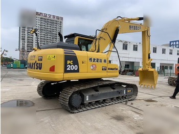 Pásové rýpadlo KOMATSU PC200-8: obrázek 5