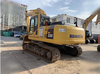 Pásové rýpadlo KOMATSU PC220-8N1: obrázek 2