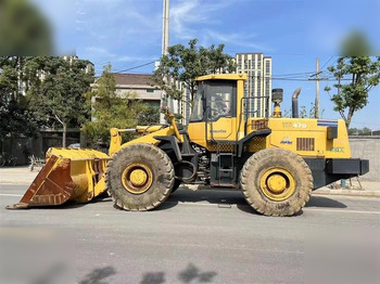 Kolový nakladač KOMATSU WA470-3