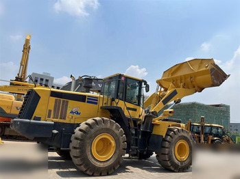 Kolový nakladač KOMATSU WA470-6