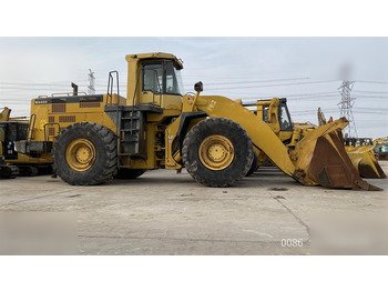 Kolový nakladač KOMATSU WA600-3
