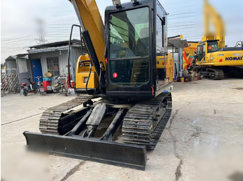 Pásové rýpadlo SANY SY75C: obrázek 5