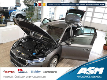 Osobní auto ŠKODA