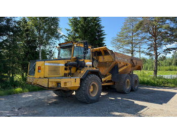 Kloubový sklápěč VOLVO A30