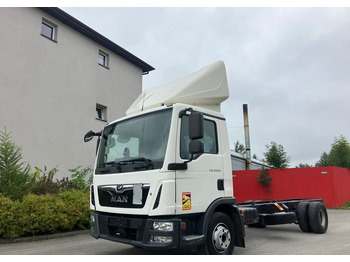 Podvozek s kabinou MAN TGM 12.250