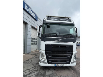 Tahač Volvo FH 6*2 med hydraulik: obrázek 3 Tahač Volvo FH 6*2 med hydraulik: obrázek 3