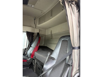 Tahač Volvo FH 6*2 med hydraulik: obrázek 2 Tahač Volvo FH 6*2 med hydraulik: obrázek 2