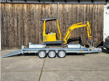 Přepravník stavebních strojů