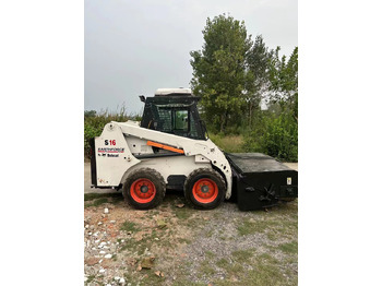 Smykový nakladač BOBCAT S16