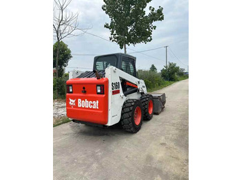 Smykový nakladač USED BOBCAT S160 Skid-steer Loader Bobcat S160 Carry Sweeper with Very Good Performance Is for Sale at a Low Price.: obrázek 5