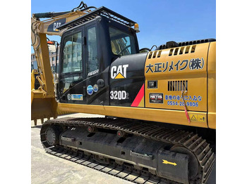 Pásové rýpadlo CATERPILLAR 320E