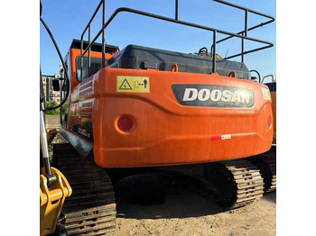 Pásové rýpadlo DOOSAN DX300