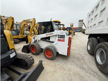 Smykový nakladač BOBCAT S300