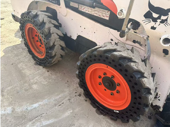 Kolový nakladač BOBCAT s550: obrázek 3