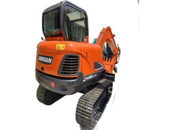 Pásové rýpadlo DOOSAN DX60