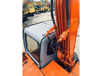 Pásové rýpadlo KOMATSU PC60 LC-5: obrázek 3