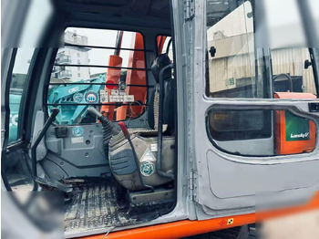 Pásové rýpadlo KOMATSU PC60 LC-5: obrázek 5