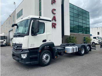 Podvozek s kabinou MERCEDES-BENZ Antos