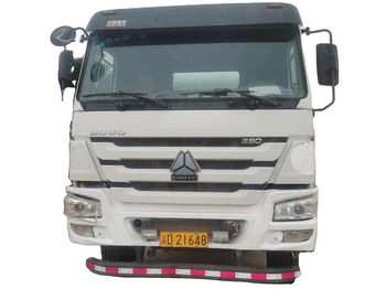 Autodomíchávač SINOTRUK HOWO