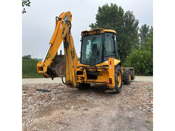 Rýpadlo-nakladač JCB 3CX