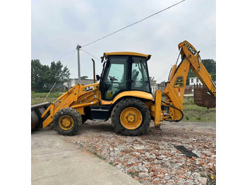 Rýpadlo-nakladač JCB 3CX