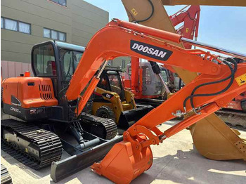 Mini rýpadlo USED Doosan Dx55 Mini Excavator with Good Condition  for Sale: obrázek 4