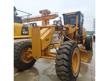 Grejdr CATERPILLAR 140K