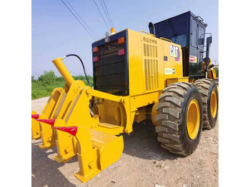 Grejdr CATERPILLAR 140K