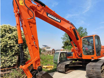 Pásové rýpadlo Used Doosan 225LC Excavator | Low Hours | Heavy-Duty Performance | Global Shipping [ Copy ]: obrázek 4