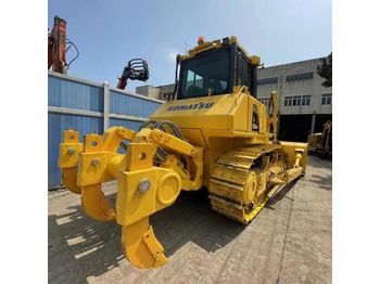 Buldozer KOMATSU D65