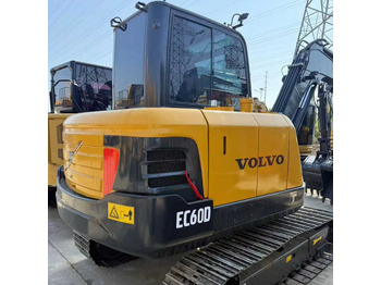 Pásové rýpadlo VOLVO EC60E