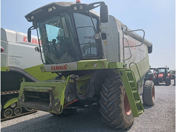 Sklízecí mlátička CLAAS Lexion 570