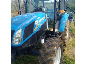 Traktor New Holland T 4.55: obrázek 5 Traktor New Holland T 4.55: obrázek 5