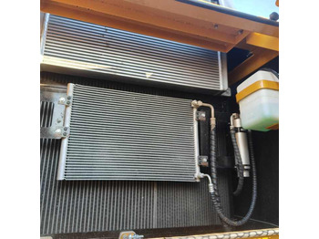 Pásové rýpadlo 90% New SANY 365H Used Excavator Mining Construction Excavators, Strong Power, Low Price, and Very Good Quality: obrázek 3 Pásové rýpadlo 90% New SANY 365H Used Excavator Mining Construction Excavators, Strong Power, Low Price, and Very Good Quality: obrázek 3