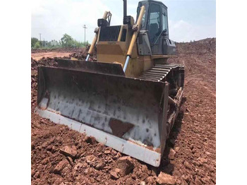 Buldozer KOMATSU D65