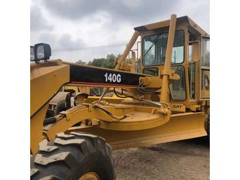 Grejdr CATERPILLAR 140H