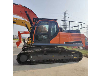 Rýpadlo DOOSAN DX300LC