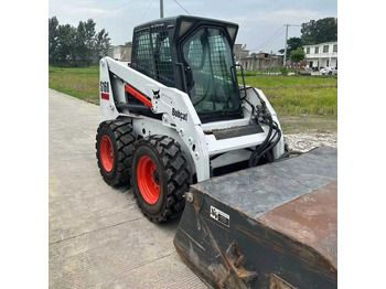 Smykový nakladač BOBCAT S160