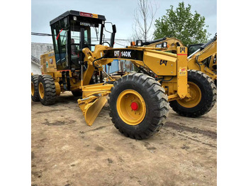 Grejdr CATERPILLAR 140K